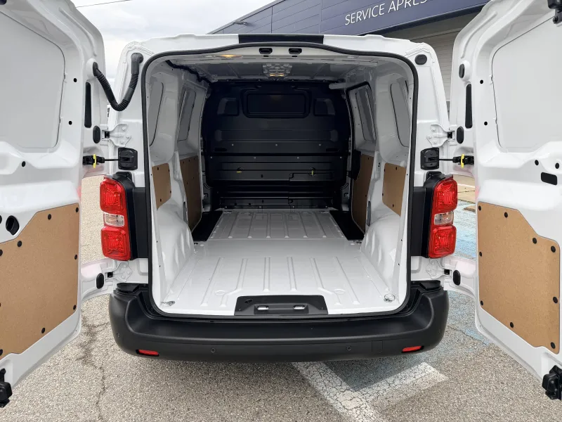 Image secondaire du véhicule 5