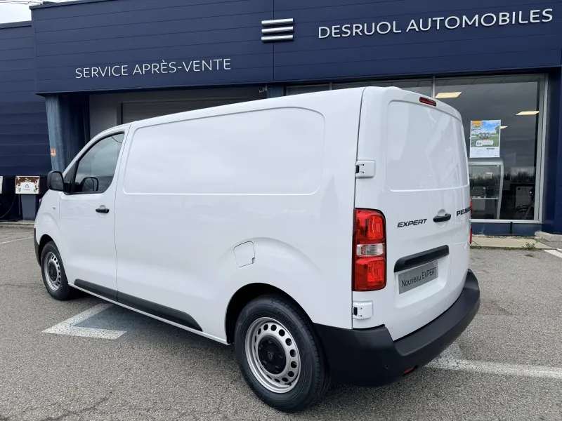 Image secondaire du véhicule 8