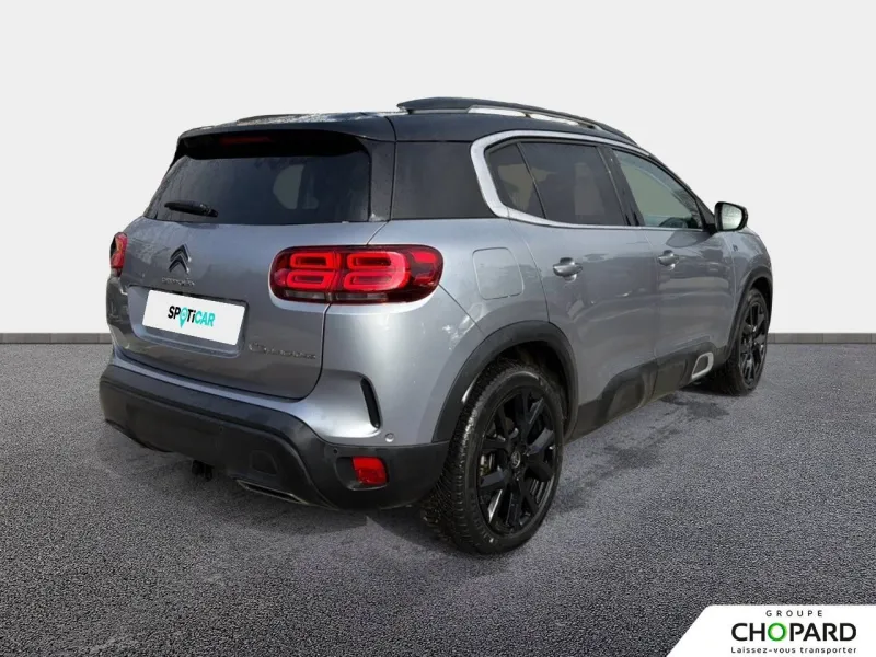 Image secondaire du véhicule 4