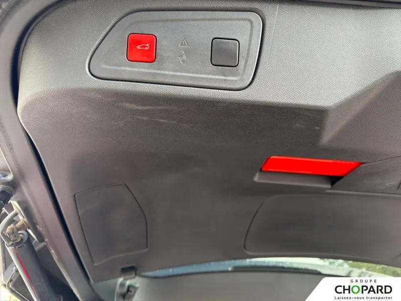 Image secondaire du véhicule 9