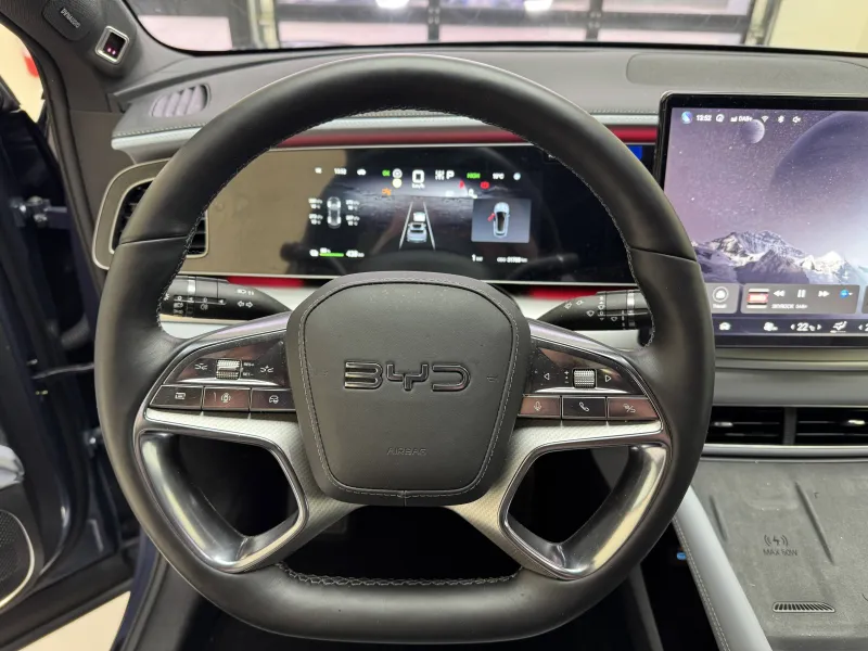 Image secondaire du véhicule 5