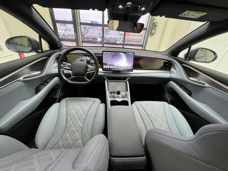 Image secondaire du véhicule 7