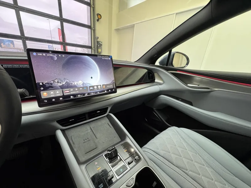 Image secondaire du véhicule 10