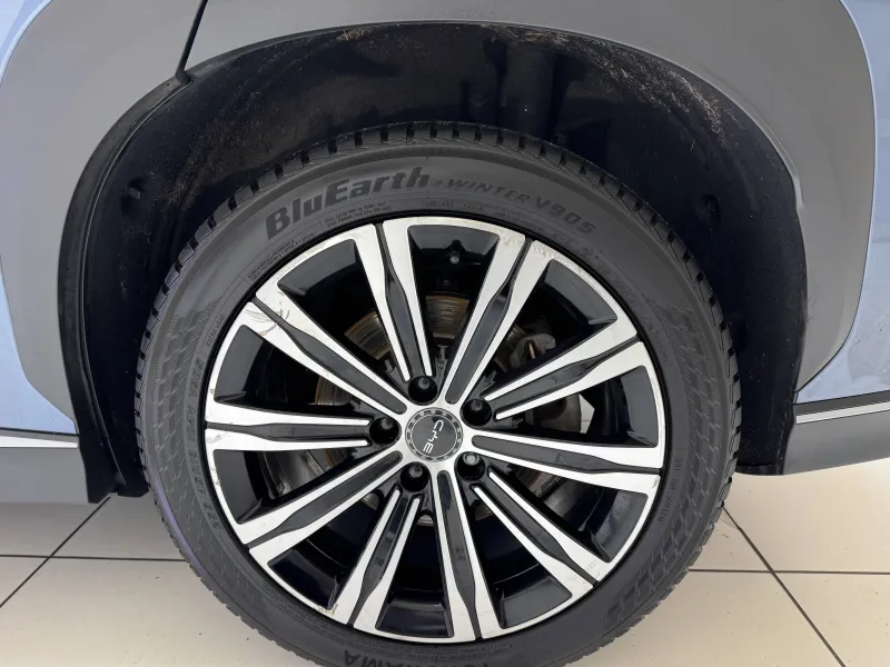 Image secondaire du véhicule 12