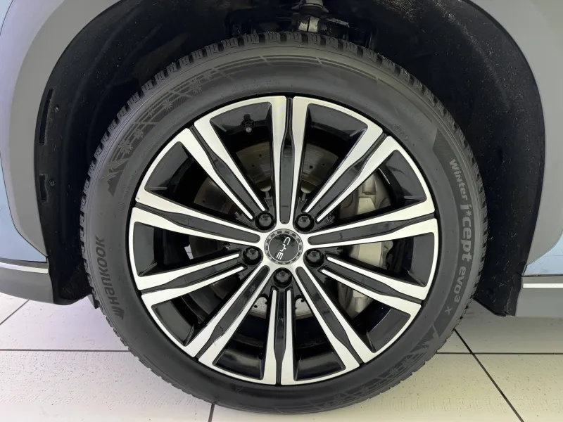 Image secondaire du véhicule 13