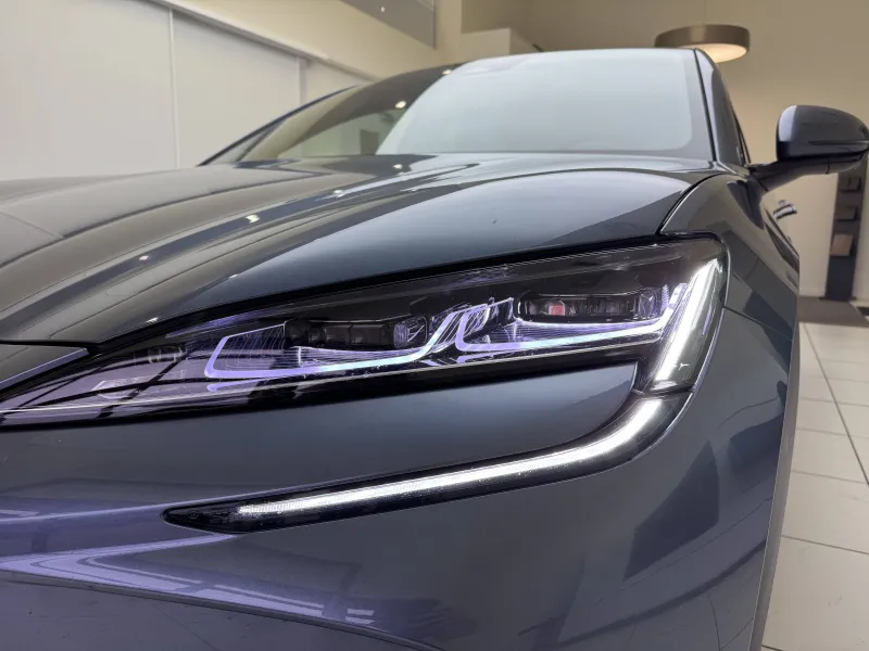 Image secondaire du véhicule 15