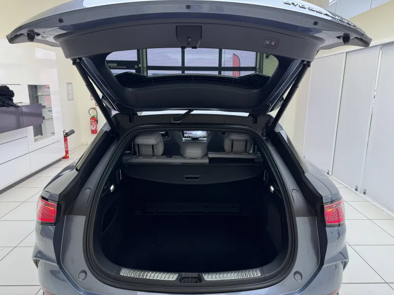 Image secondaire du véhicule 19