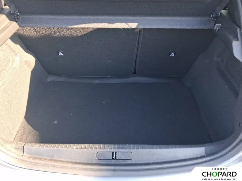 Image secondaire du véhicule 7