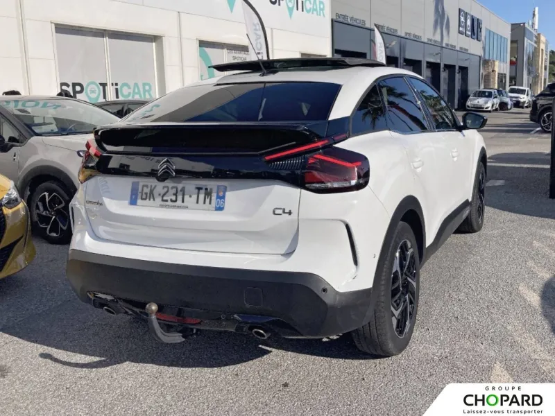 Image secondaire du véhicule 9