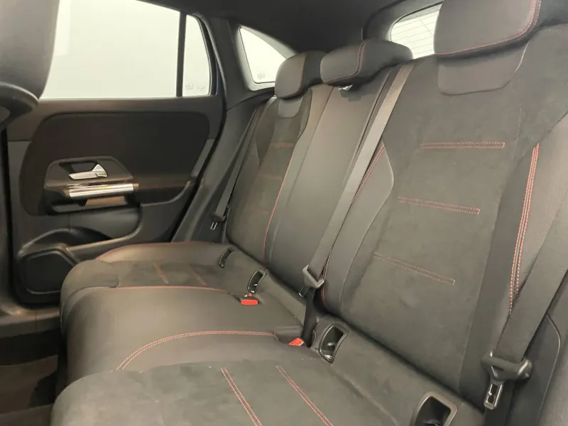 Image secondaire du véhicule 17