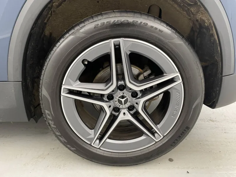 Image secondaire du véhicule 18