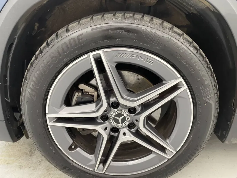 Image secondaire du véhicule 19