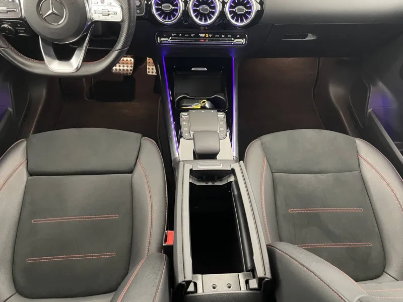 Image secondaire du véhicule 30