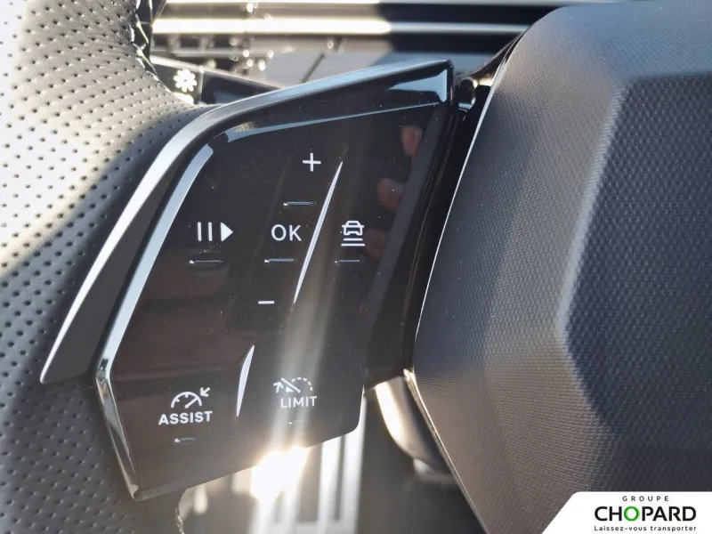 Image secondaire du véhicule 15