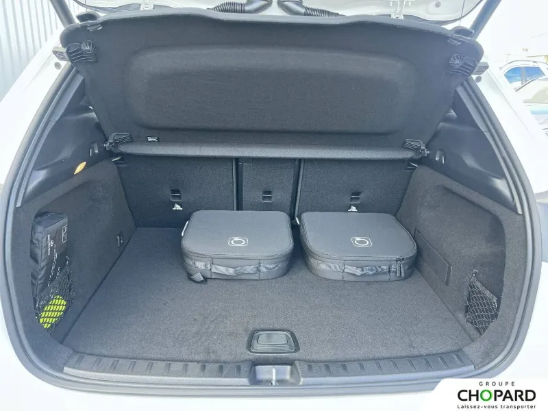 Image secondaire du véhicule 9