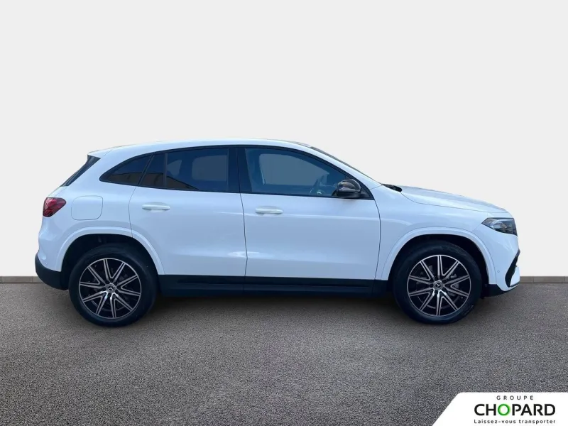 Image secondaire du véhicule 10