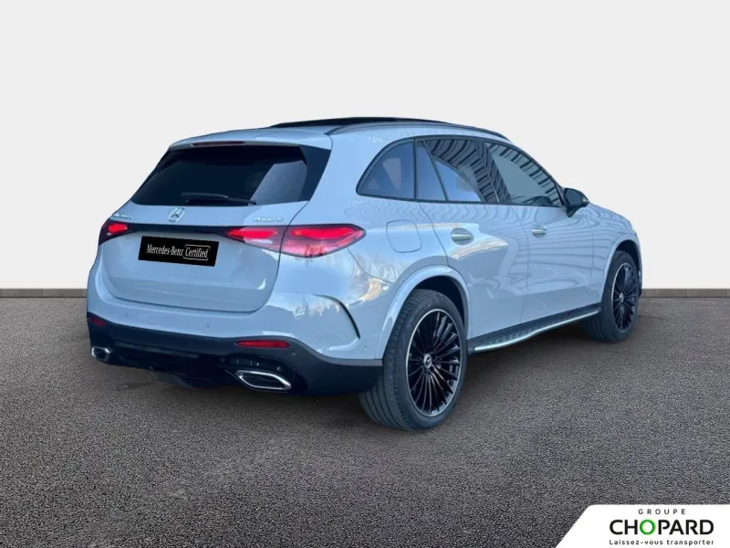 Image secondaire du véhicule 4