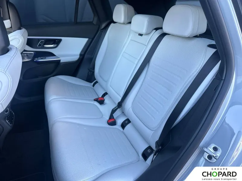 Image secondaire du véhicule 18