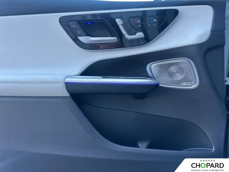 Image secondaire du véhicule 24