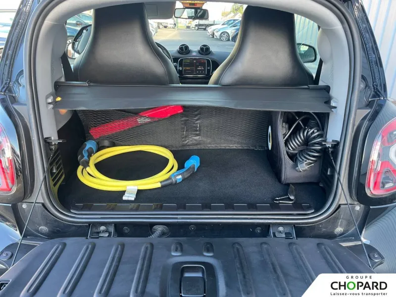 Image secondaire du véhicule 9