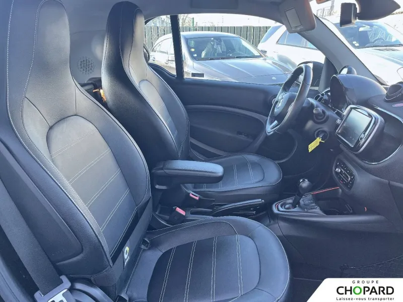 Image secondaire du véhicule 21