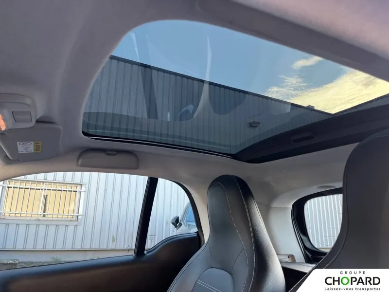 Image secondaire du véhicule 23