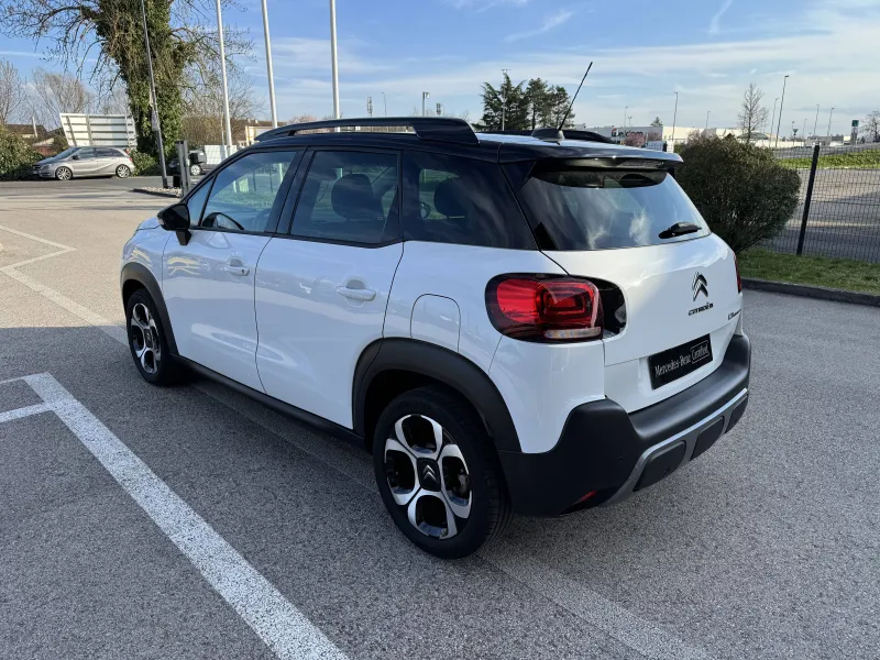 Image secondaire du véhicule 7