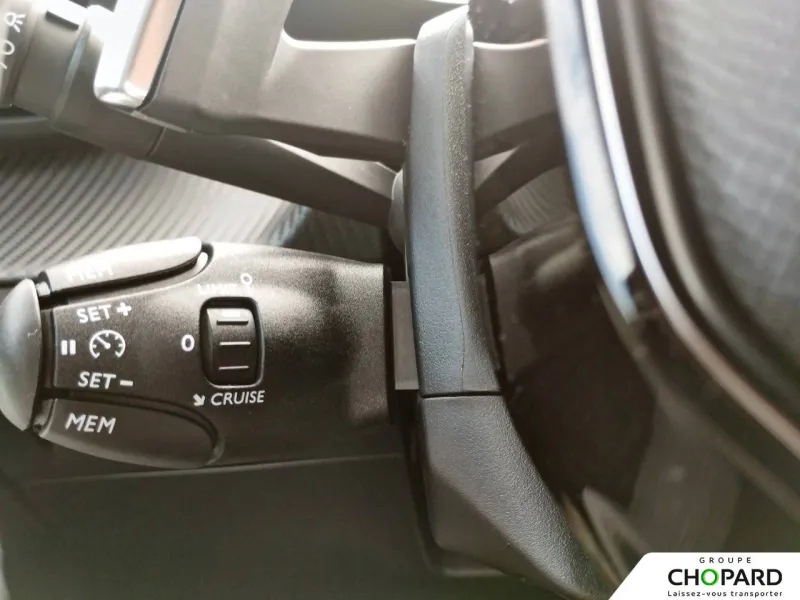 Image secondaire du véhicule 15