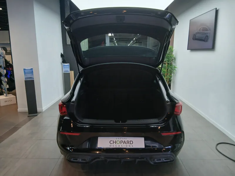 Image secondaire du véhicule 19