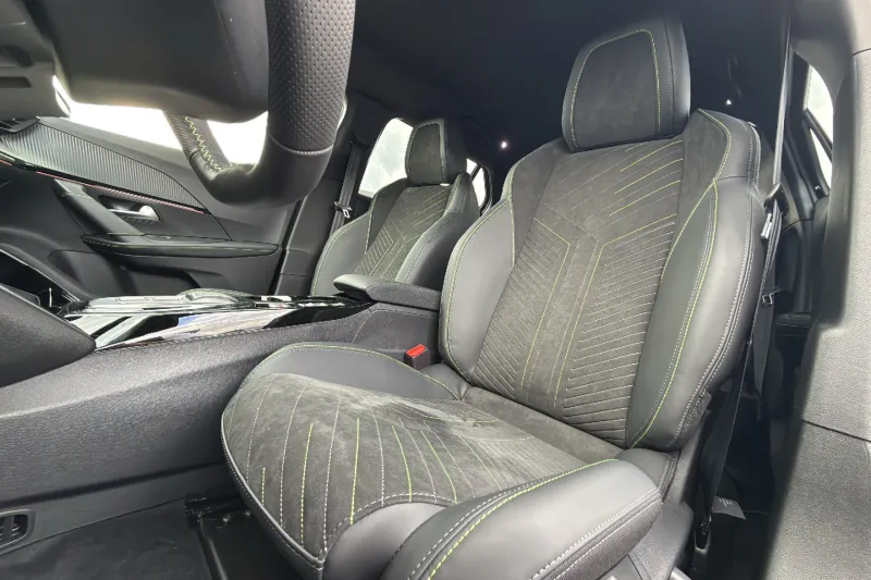 Image secondaire du véhicule 10