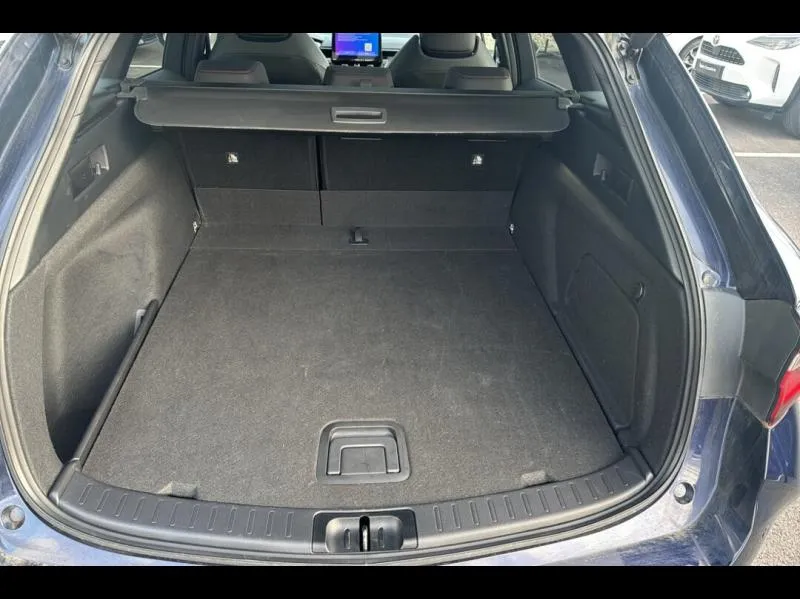 Image secondaire du véhicule 10