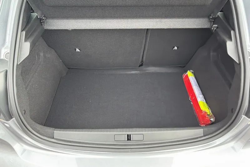 Image secondaire du véhicule 10