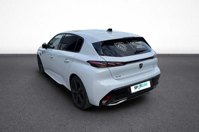 Image secondaire du véhicule 4