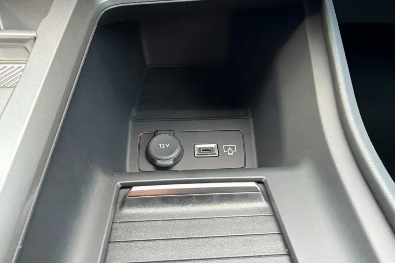 Image secondaire du véhicule 23