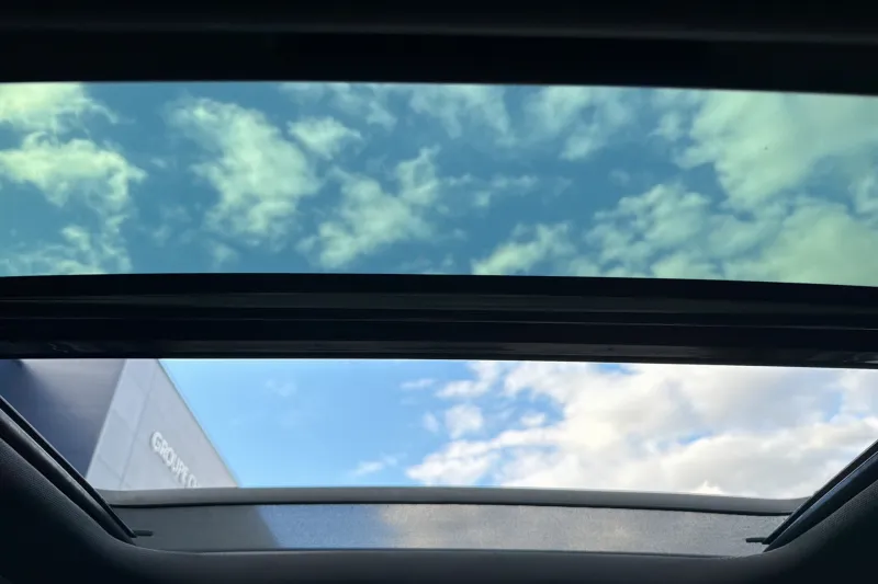 Image secondaire du véhicule 31