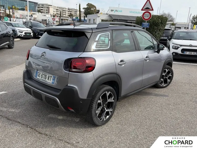 Image secondaire du véhicule 9