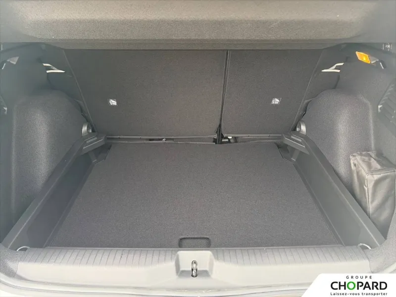 Image secondaire du véhicule 9