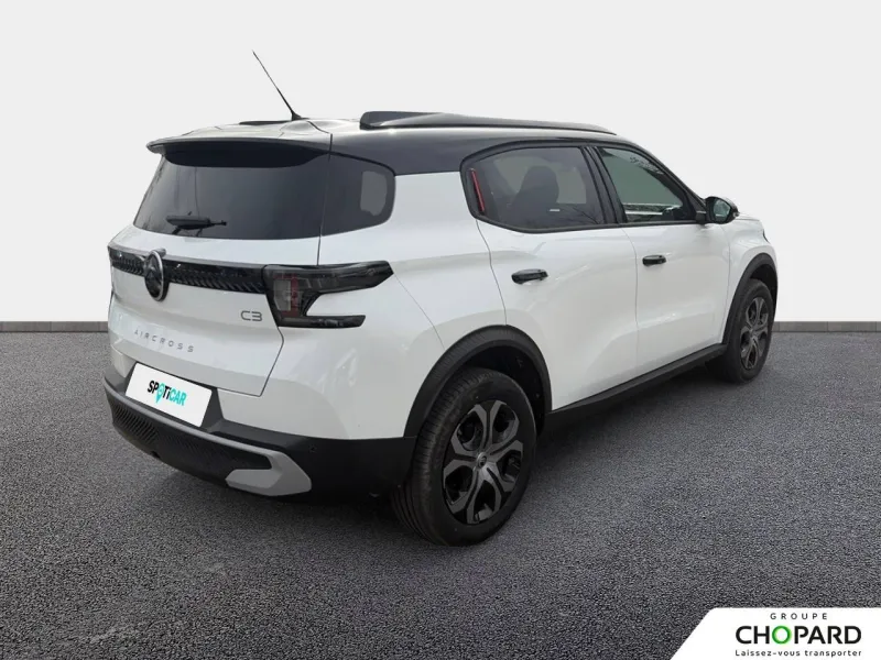 Image secondaire du véhicule 4