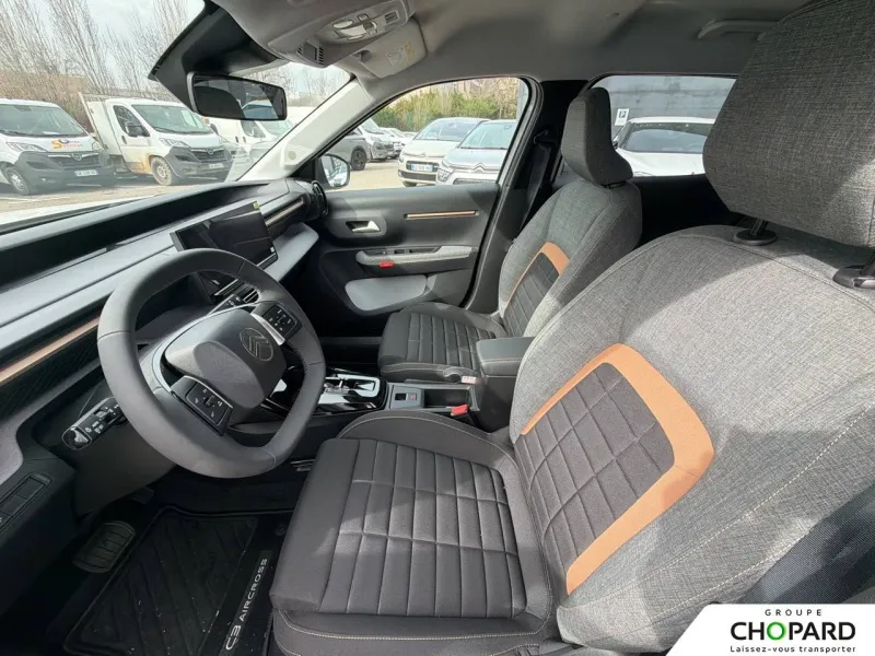 Image secondaire du véhicule 12