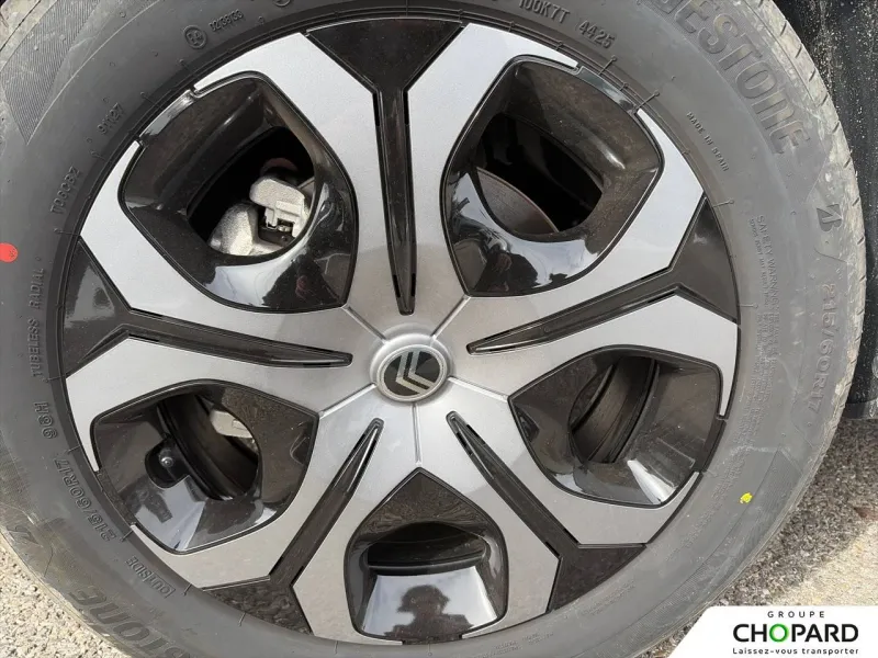 Image secondaire du véhicule 23