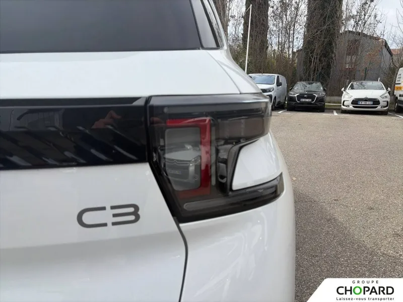 Image secondaire du véhicule 24