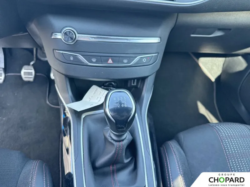 Image secondaire du véhicule 19