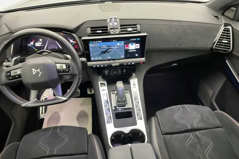 Image secondaire du véhicule 10