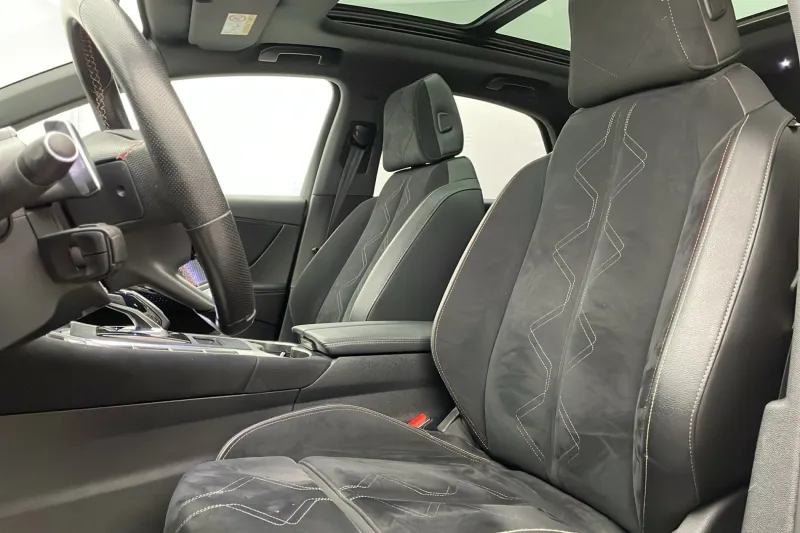 Image secondaire du véhicule 14