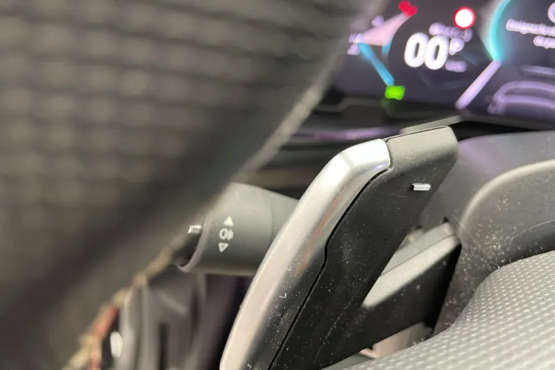 Image secondaire du véhicule 24