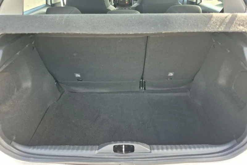 Image secondaire du véhicule 10