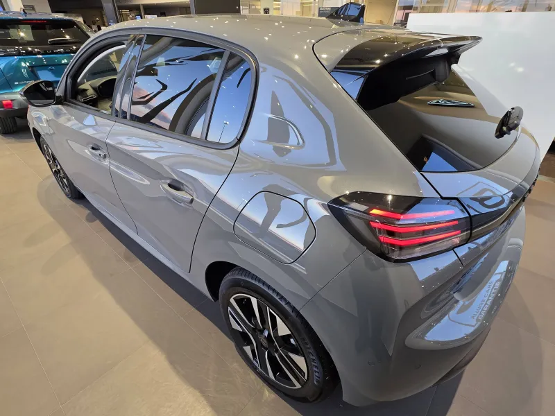 Image secondaire du véhicule 5