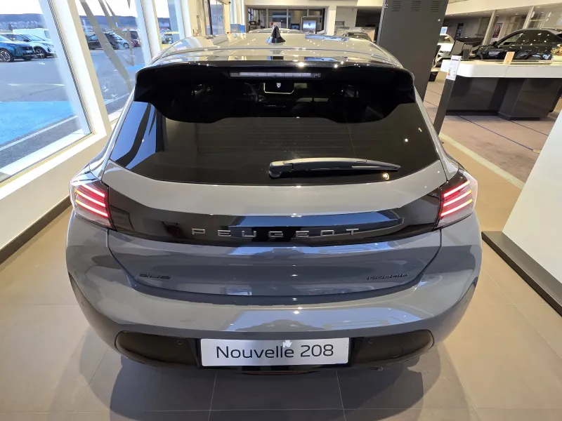 Image secondaire du véhicule 6