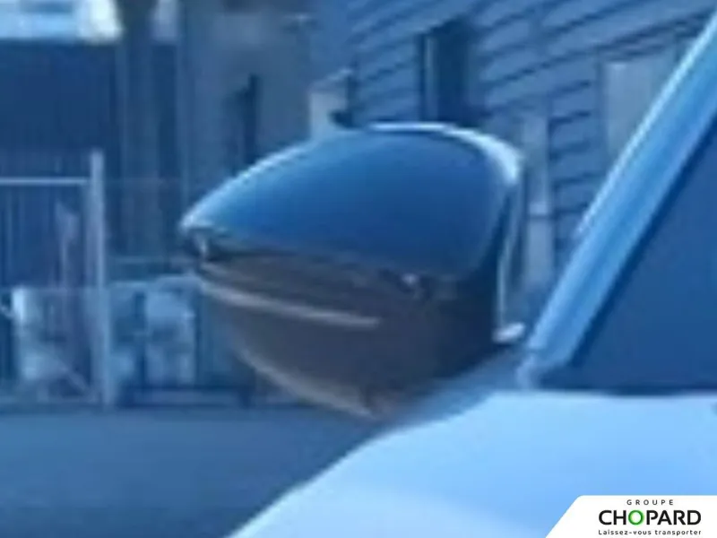 Image secondaire du véhicule 3