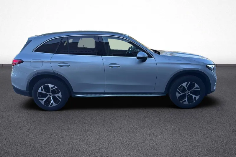 Image secondaire du véhicule 8